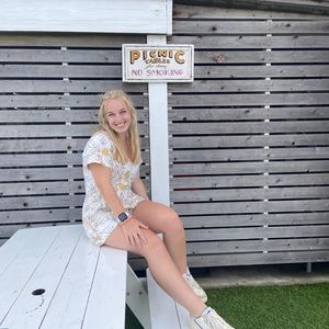 Meet your Posher, Erica